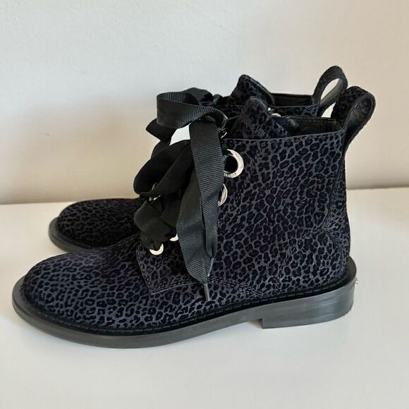 ⭕️ Zadig & Voltaire Black Velvet Printed Chelsea Boots Size 9 39 NEW - Picture 4 of 9